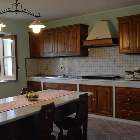 Palazzo Crocco Apartment *